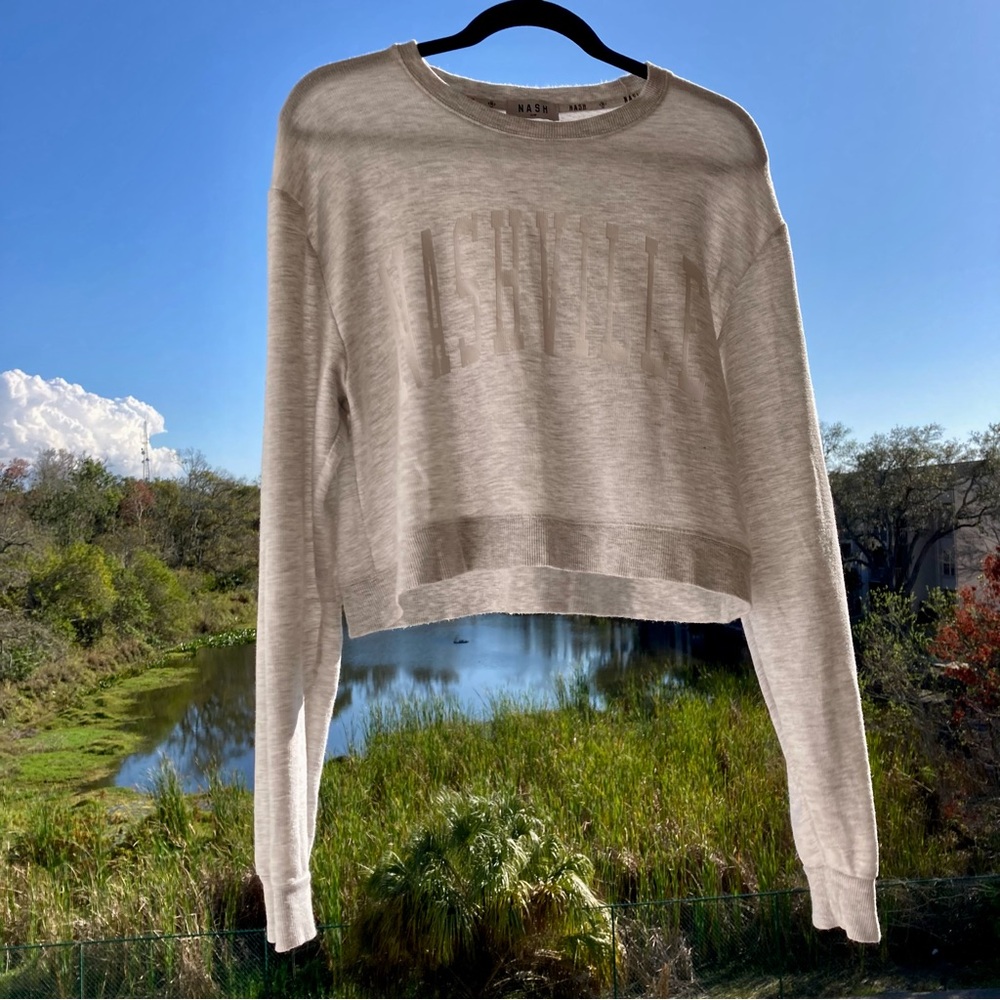 Nashville crop top sweatshirt  long sleeves /Soft/Sports/Vacation/Gray/Size: S-M